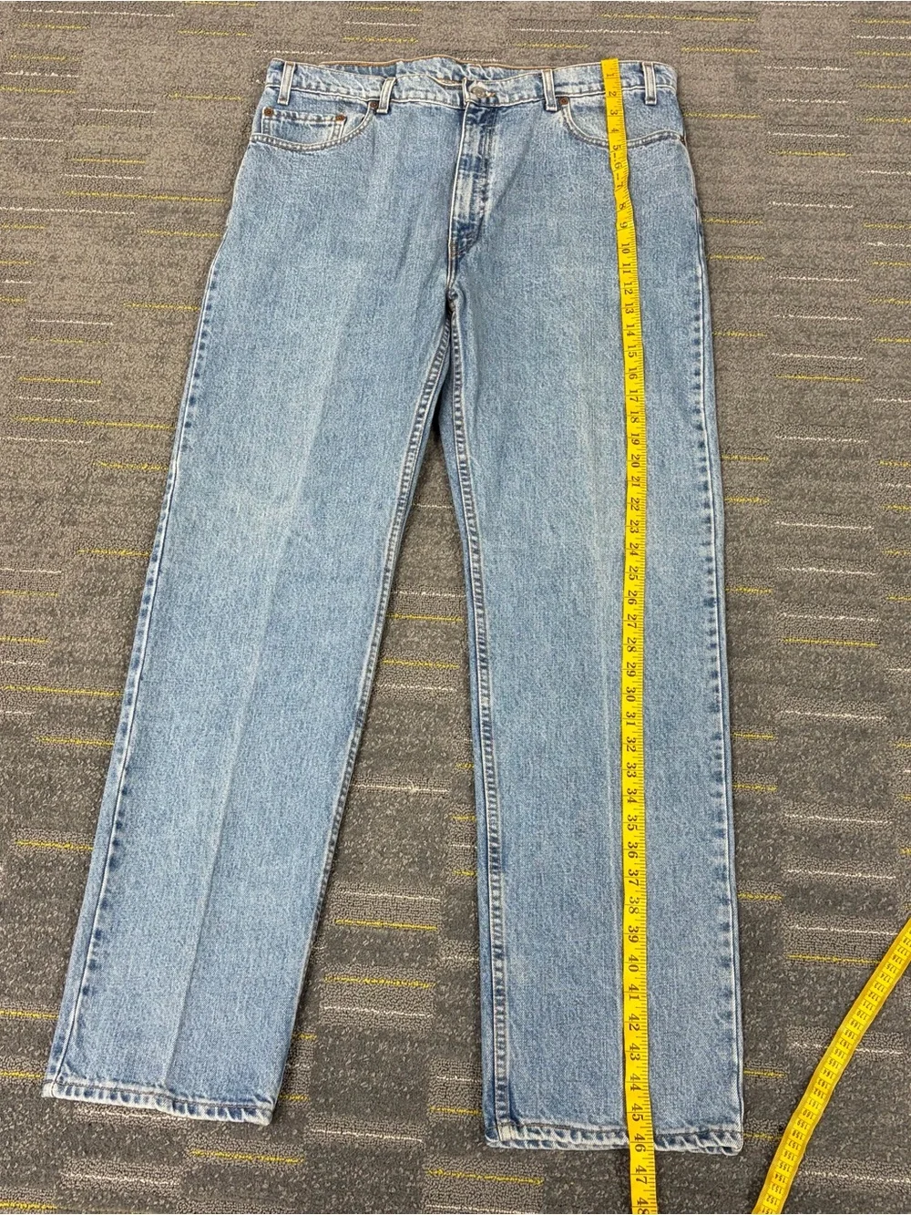 Vintage Levis 505 Mens Regular Fit Straight Leg Jeans Size 40x34 Denim 90s Blue
